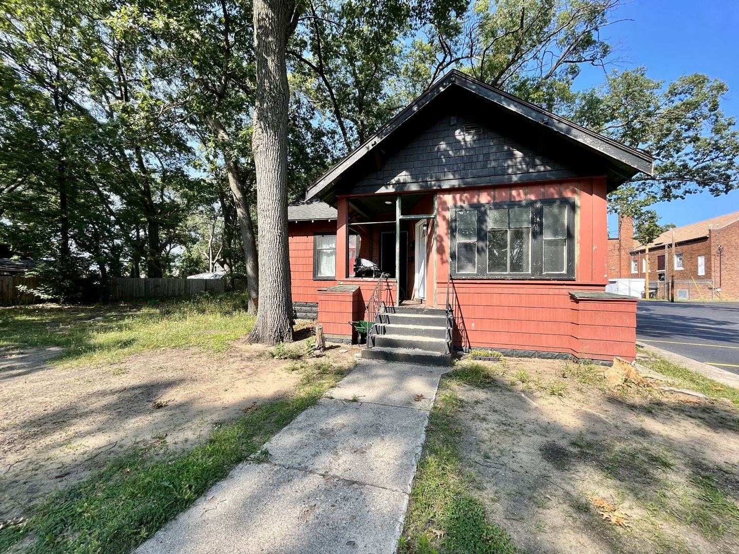 Muskegon Heights Apartment: 2513 Sanford St