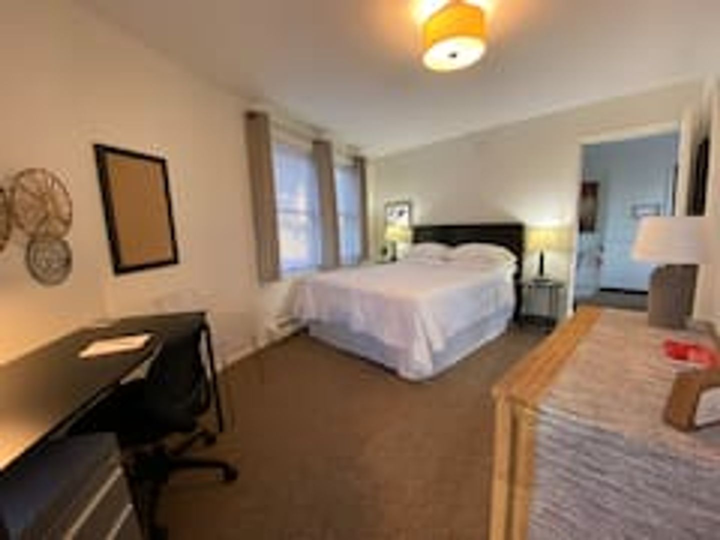 Grand Rapids Apartment: 20 Crescent St NE