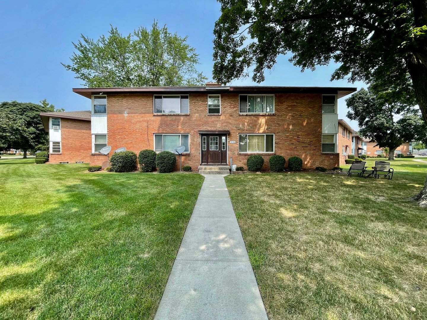 Grand Rapids Apartment: 2226 Nelson Ave SE