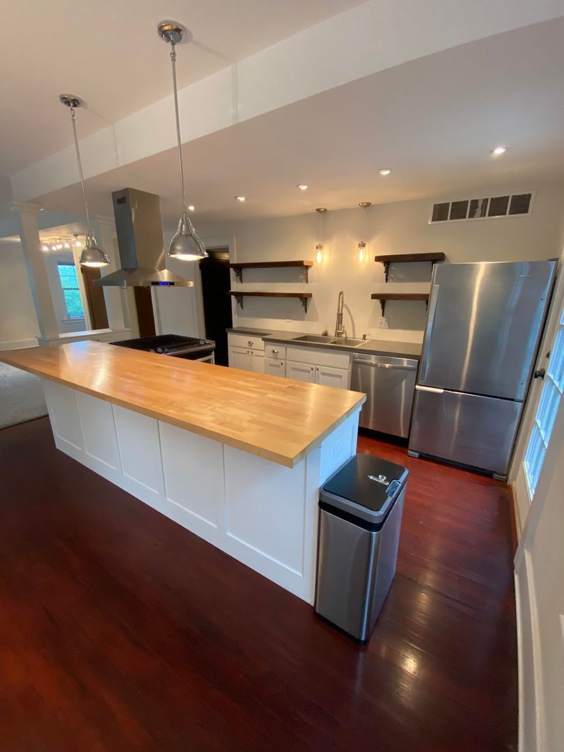 Grand Rapids House: 2026 Francis Ave SE