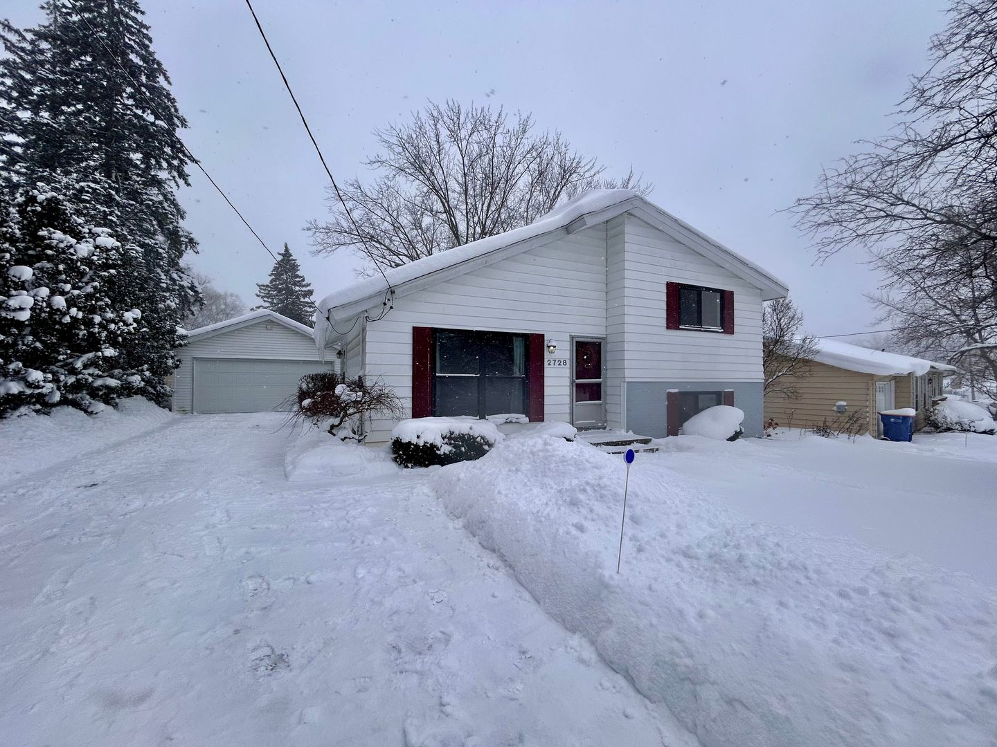 Grand Rapids House: 2728 Vassar St SE