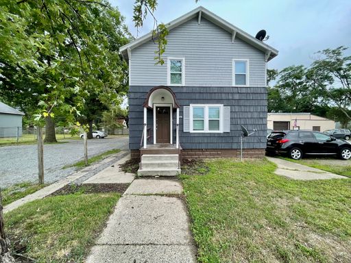 Two Bedroom Apartment in Muskegon - All Utilities Included!
