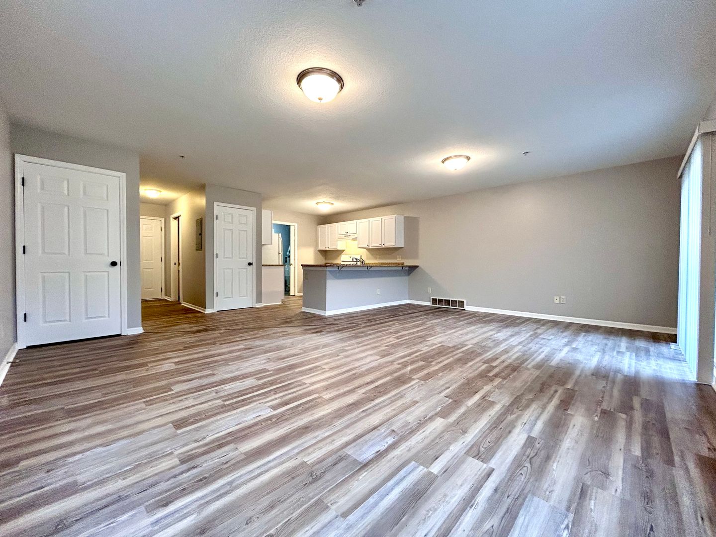 Muskegon Apartment: 860 Marquette Ave