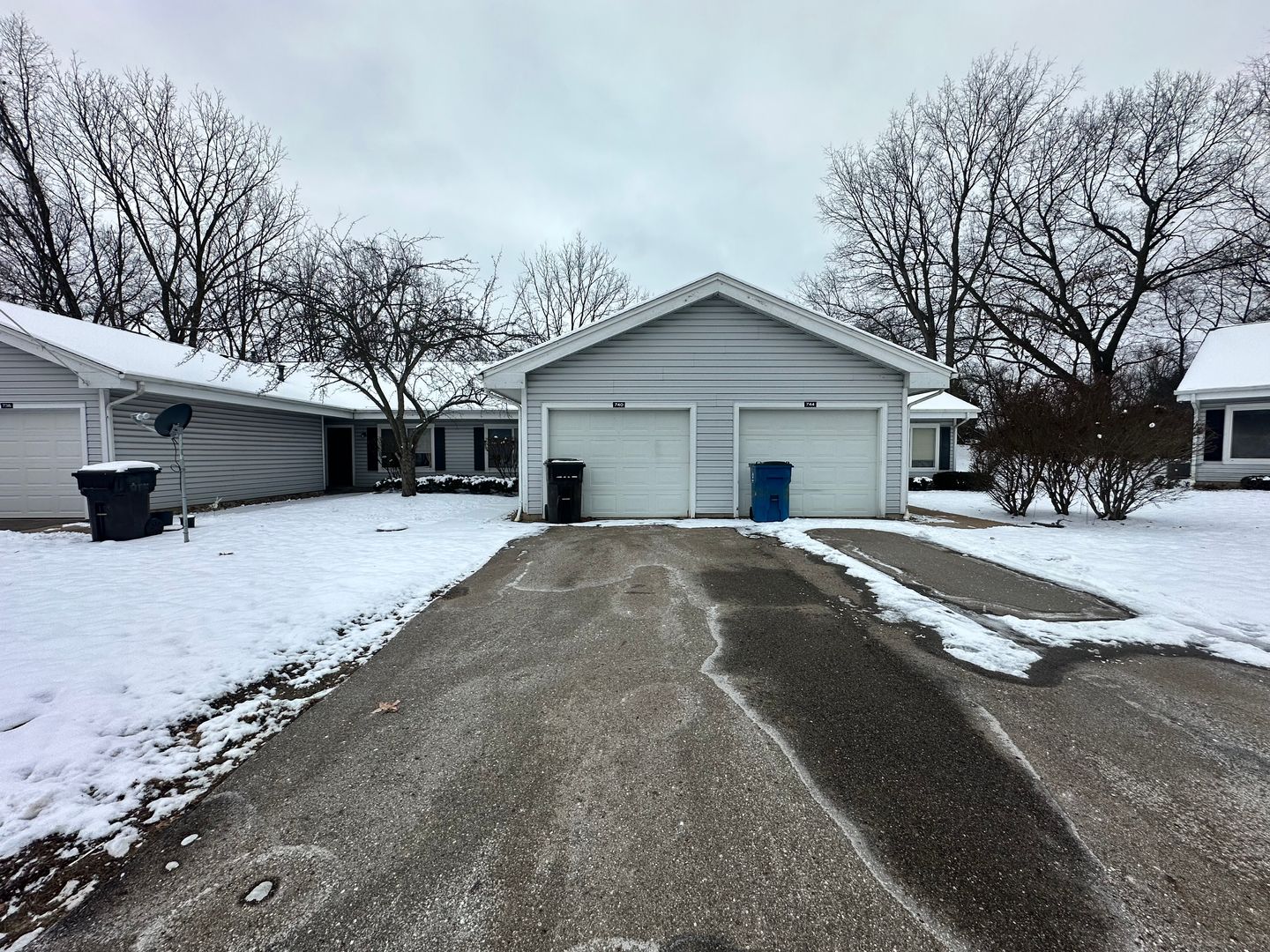 Battle Creek Apartment: 700 -789 Toulouse Blvd