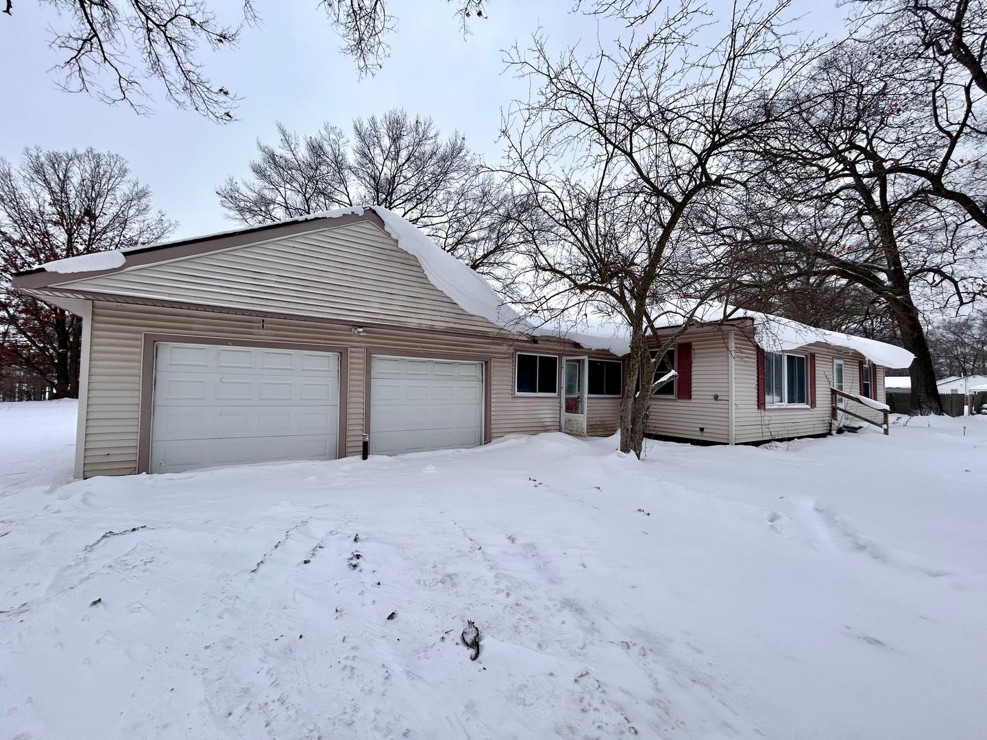 Muskegon House: 1979 Barbara Street