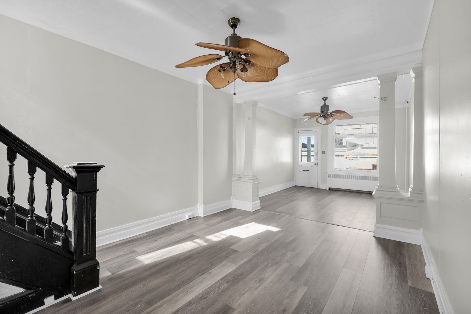 Allentown House: 1542 W Warren St