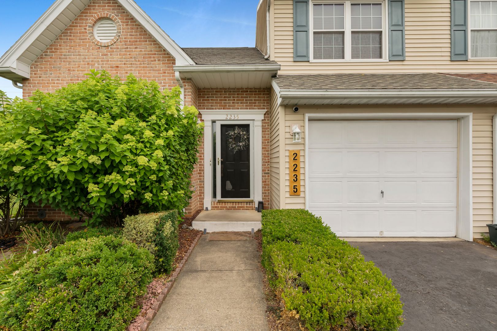 2235 Briarwood Drive 3 of 12