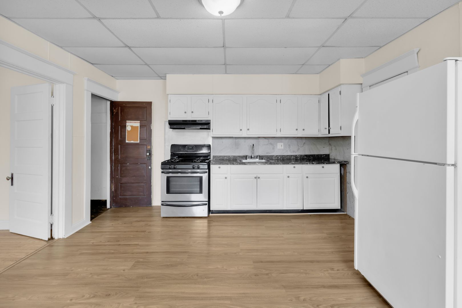 Allentown House: 213 N Railroad St