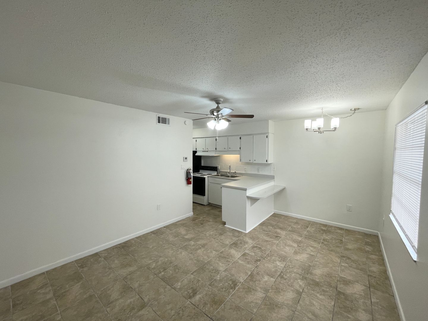 Lakeland Apartment: 1105 E Orange Street