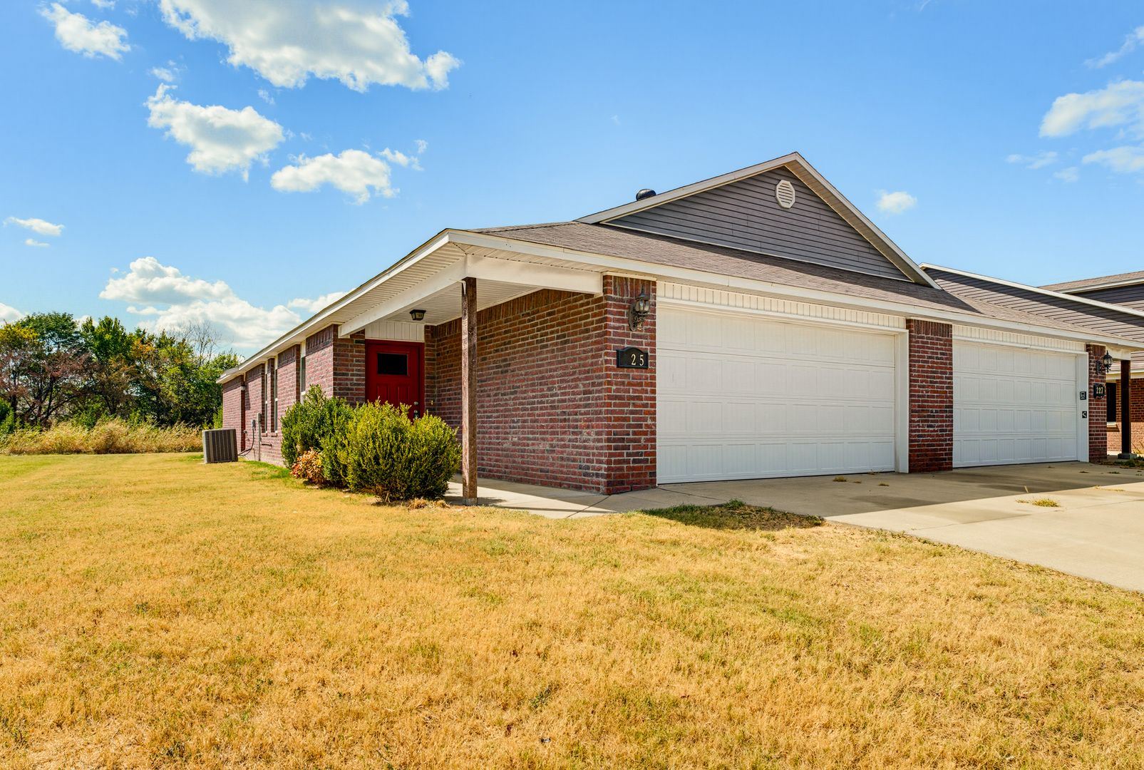 Farmington House: 225 N Marietta Way