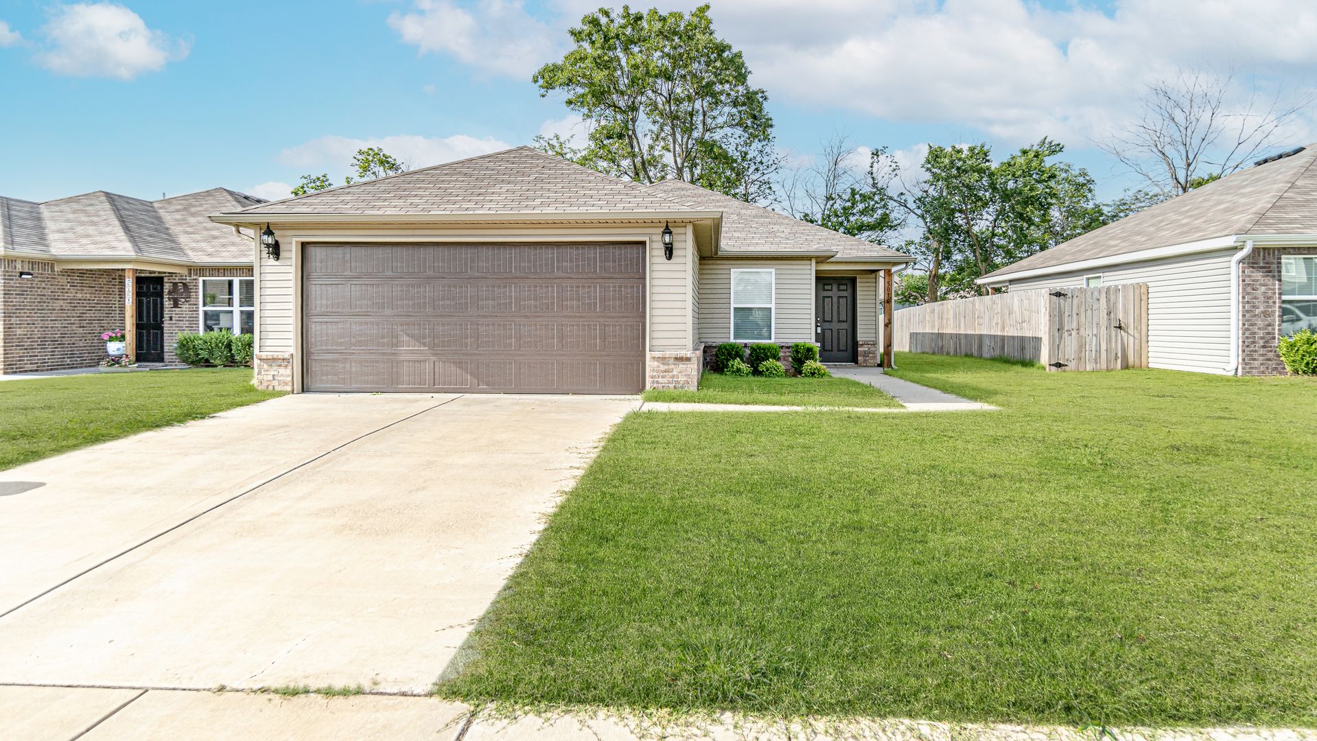 Fayetteville House: 5016 West Colfax Loop