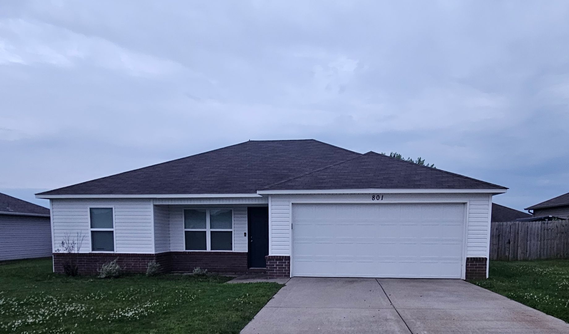 Bentonville House: 801 NW 68th Avenue