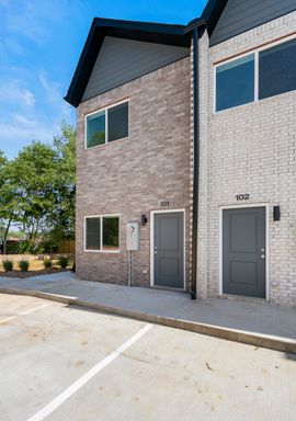 West Avenue Village *MOVE IN SPECIAL!! FIRST FULL MOTHS RENT FREE!* – photo 1