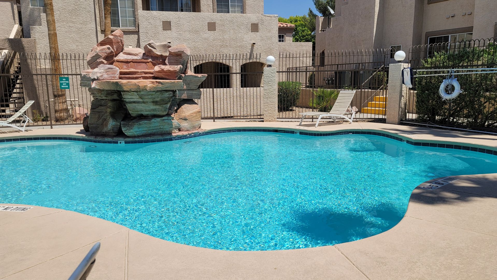 Henderson Condo: 1851 Hillpointe Unit 1022