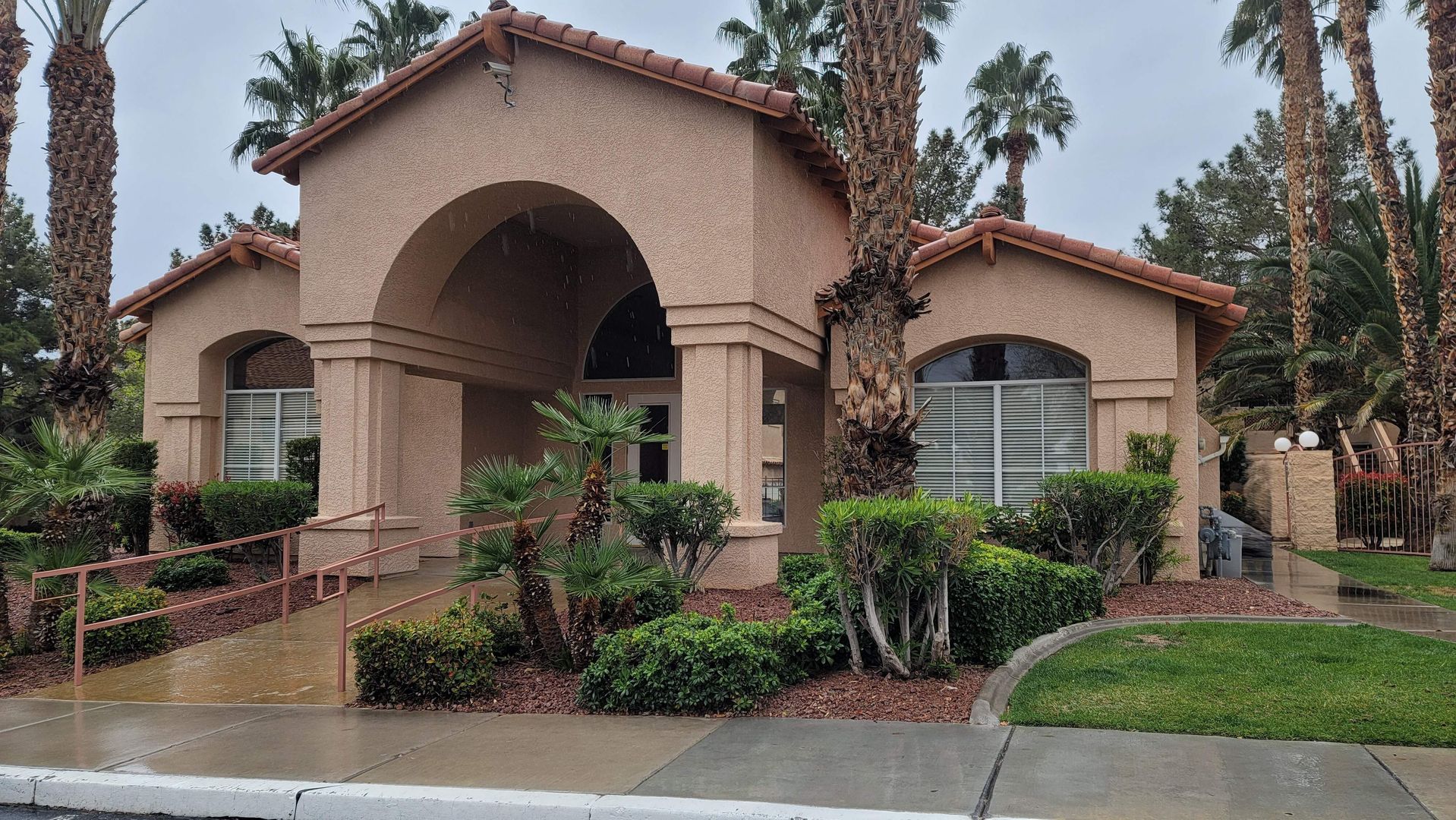Henderson House: 2925 Wigwam Parkway #1612