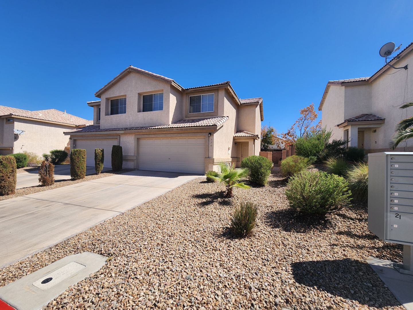 Henderson Townhome: 776 Spotted Eagle Street