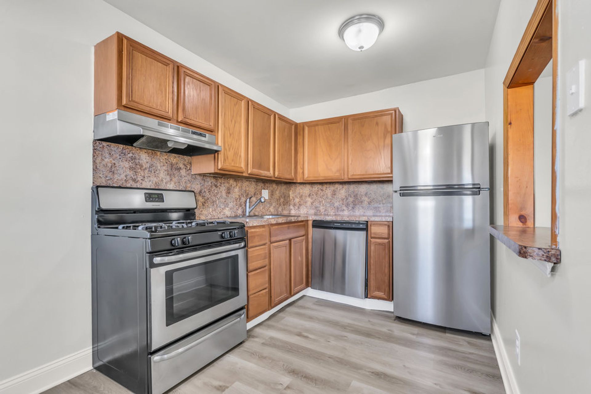 Williamstown Apartment: 601 N Black Horse Pike