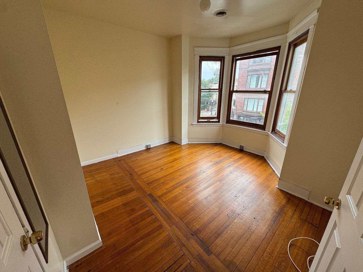 Albany Apartment: 346 State Street