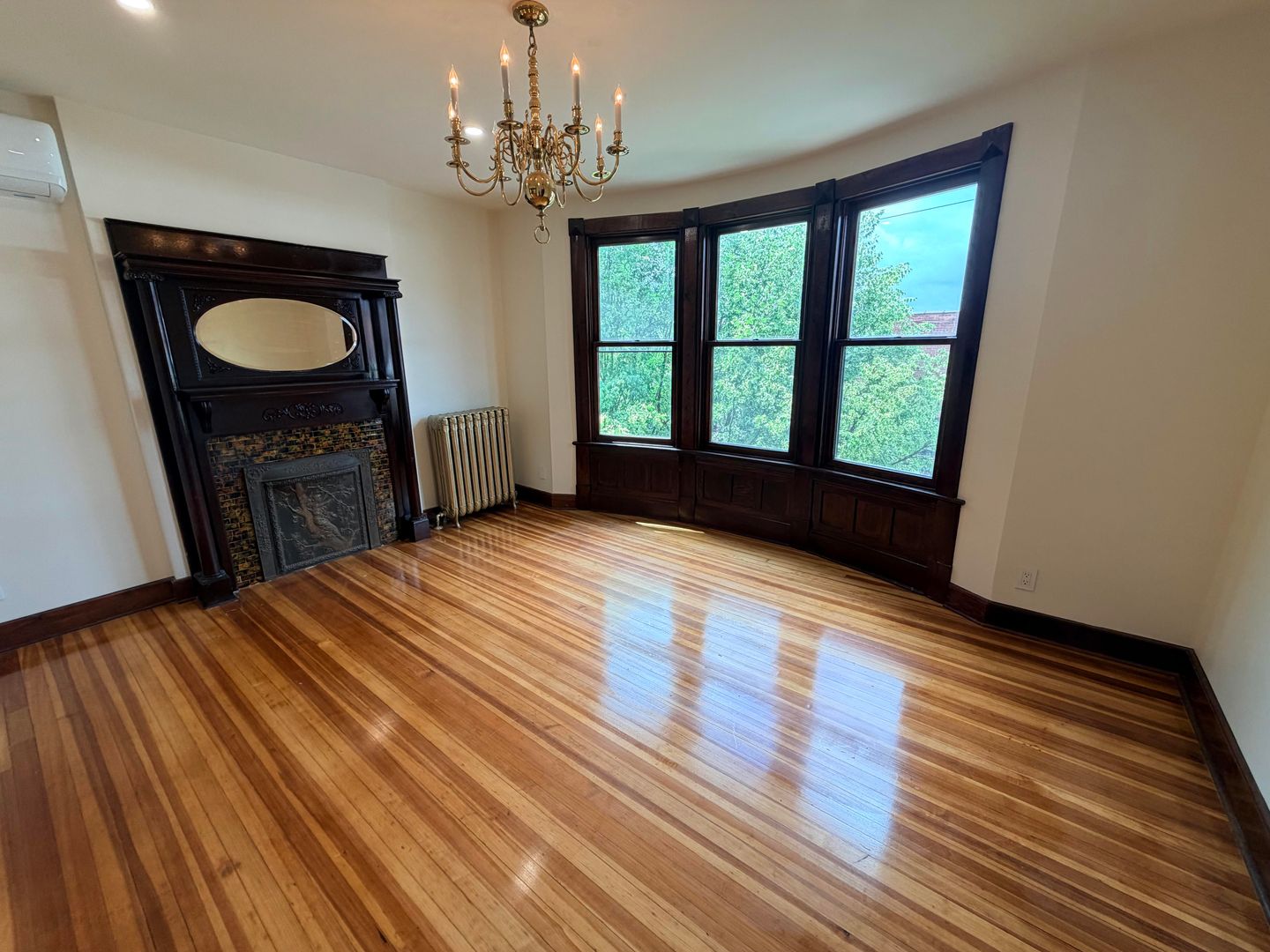 Albany Apartment: 153 Myrtle Avenue - Apt 2