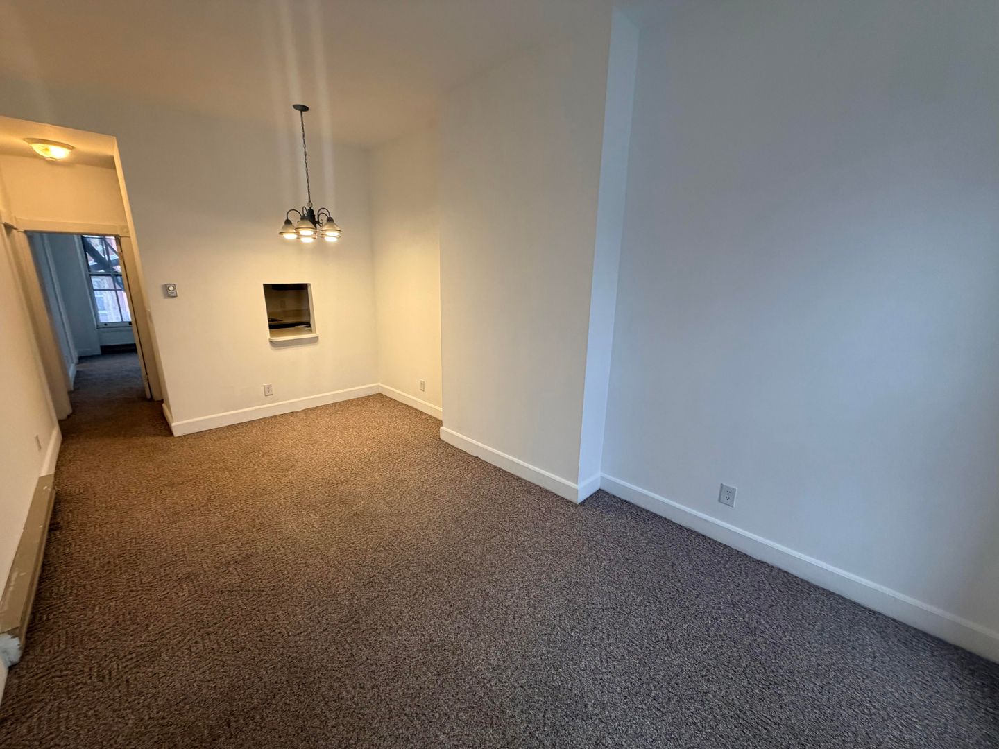 Albany Apartment: 285.5 Hudson Avenue