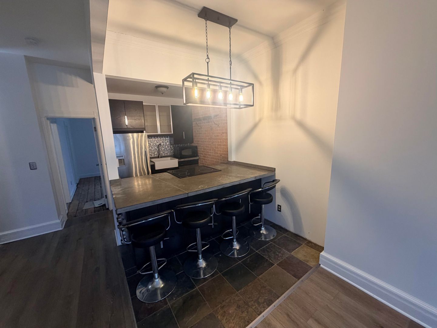 Albany Apartment: 285.5 Hudson Avenue