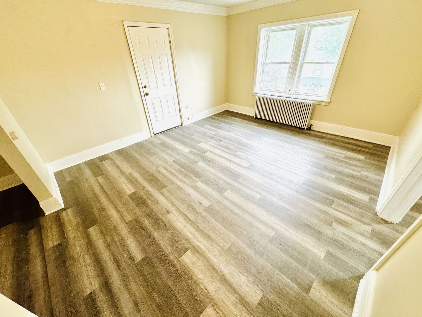 Troy Apartment: 40 102nd Street