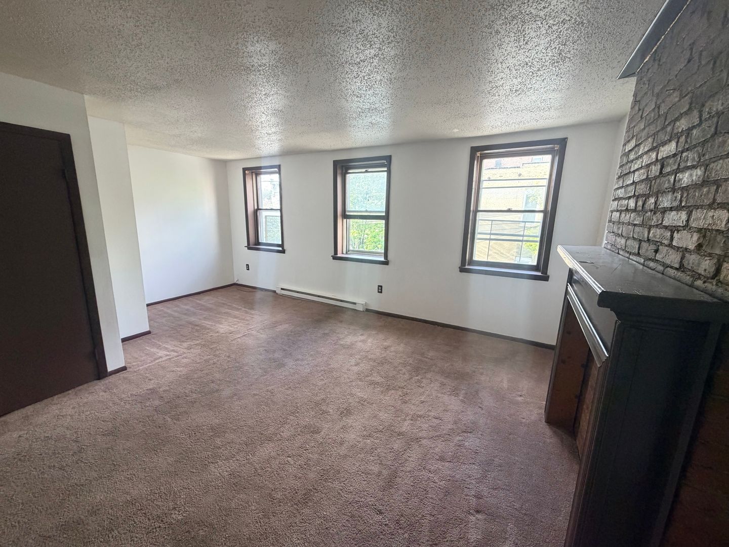 Troy Apartment: 357 Monroe Street