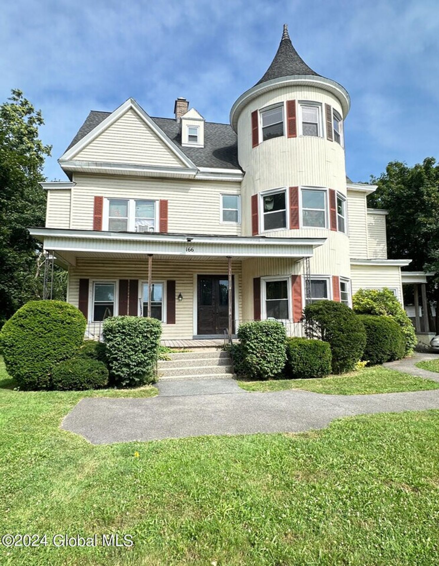 Troy Apartment: 166 2nd Ave - Apt 11