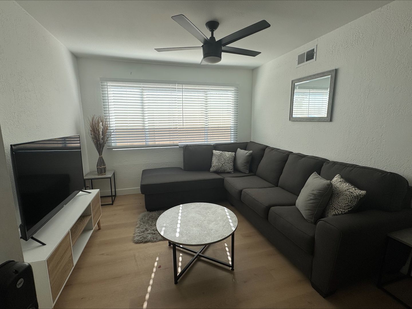 Phoenix Apartment: 4020 N 23rd Ave