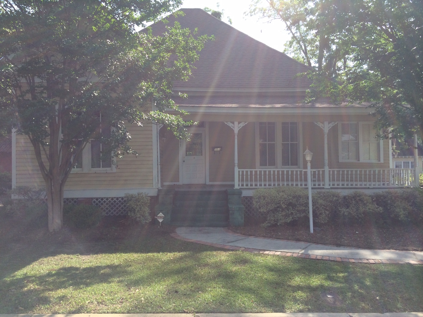 Valdosta House: 703 N. Toombs Street*