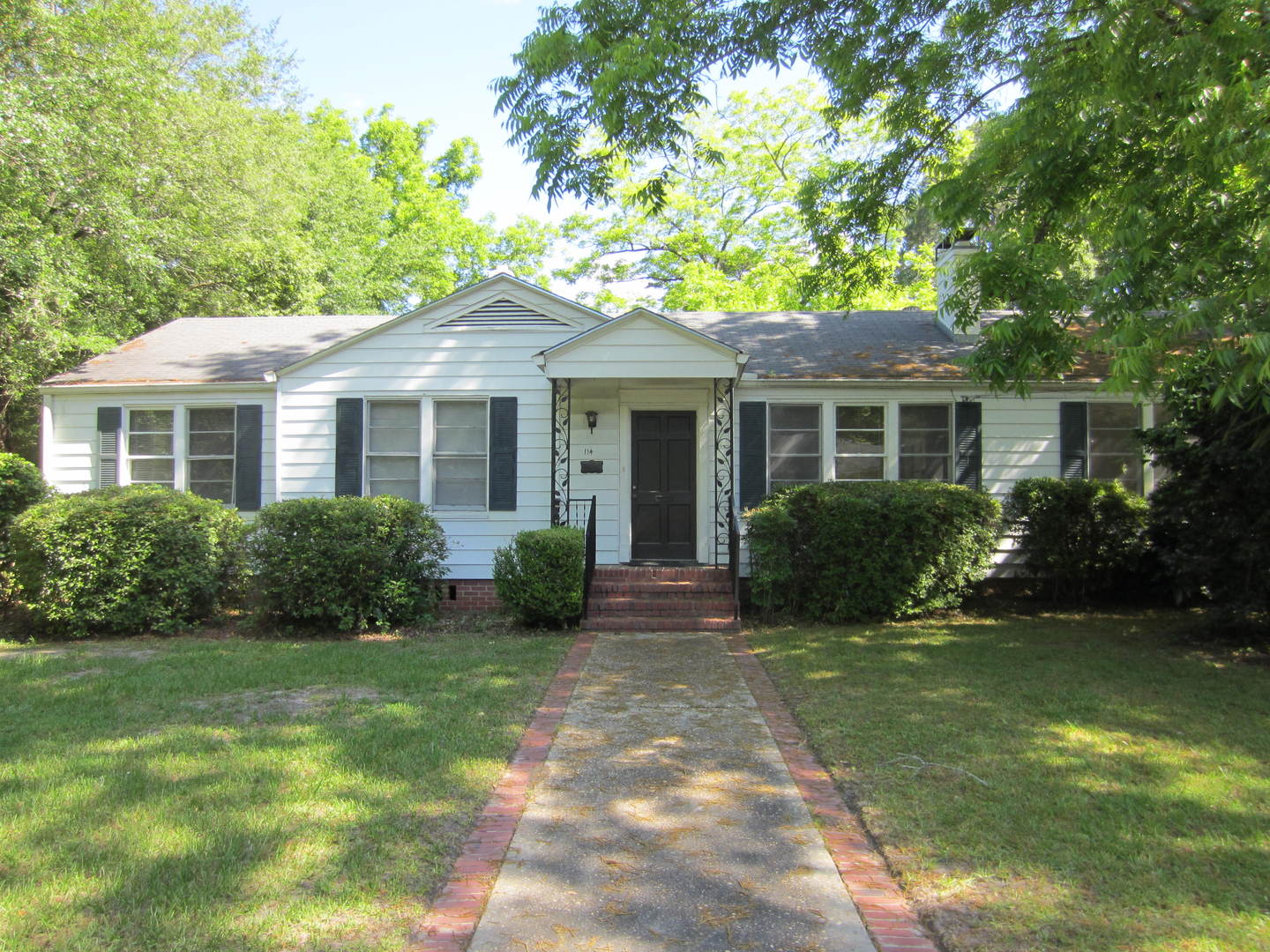 Valdosta Apartment: 114 High Street