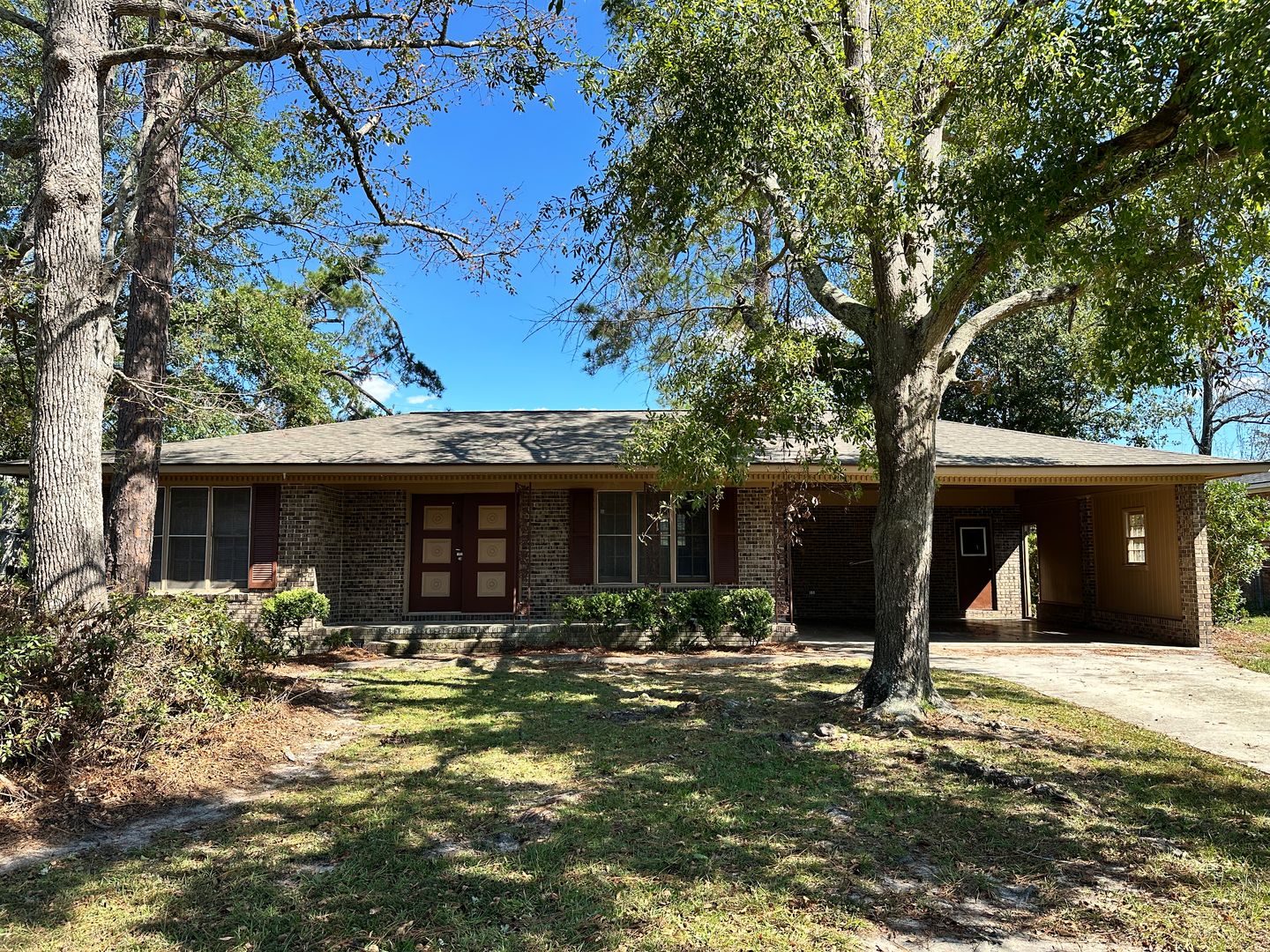 Valdosta House: 4110 Oak Drive*