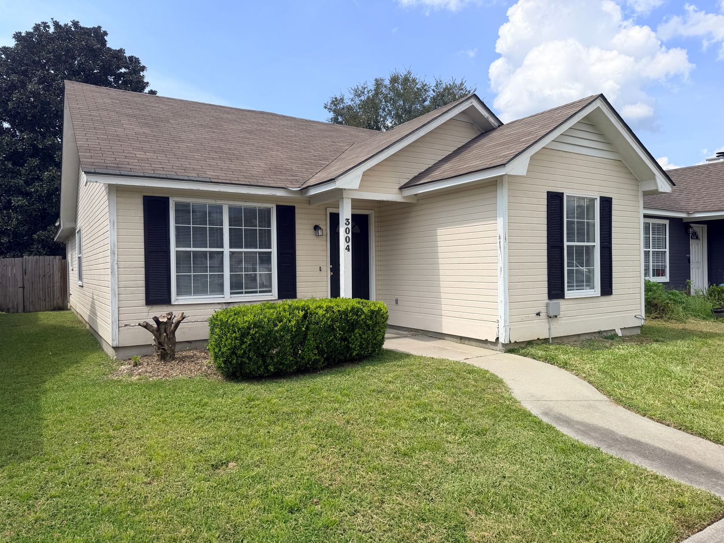 Valdosta House: 3004 Kensington Lane*