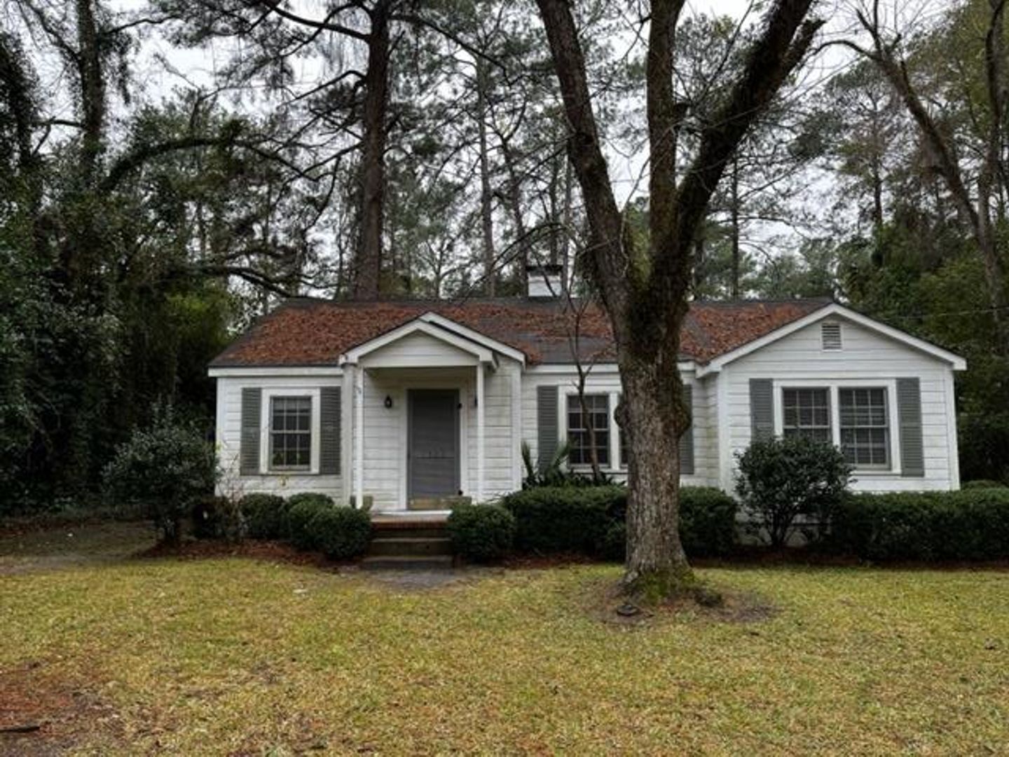 Valdosta House: 1508 McLeod Rd*