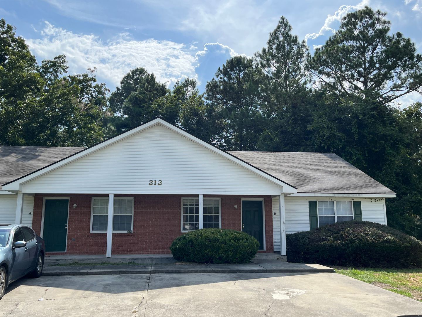 Valdosta House: 2128 B Houston Ave
