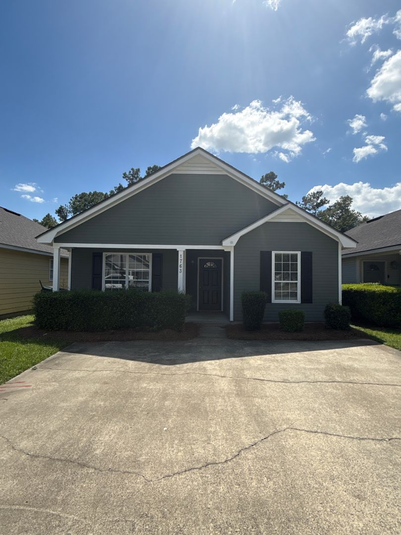 Remerton House: 1763 Wayland Park*