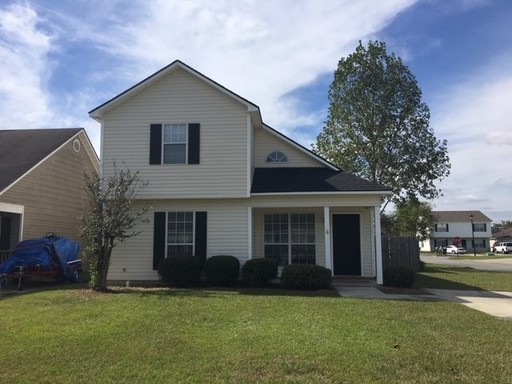 Beautifully Renovated 2 Story Home in Great Location!! – photo 1