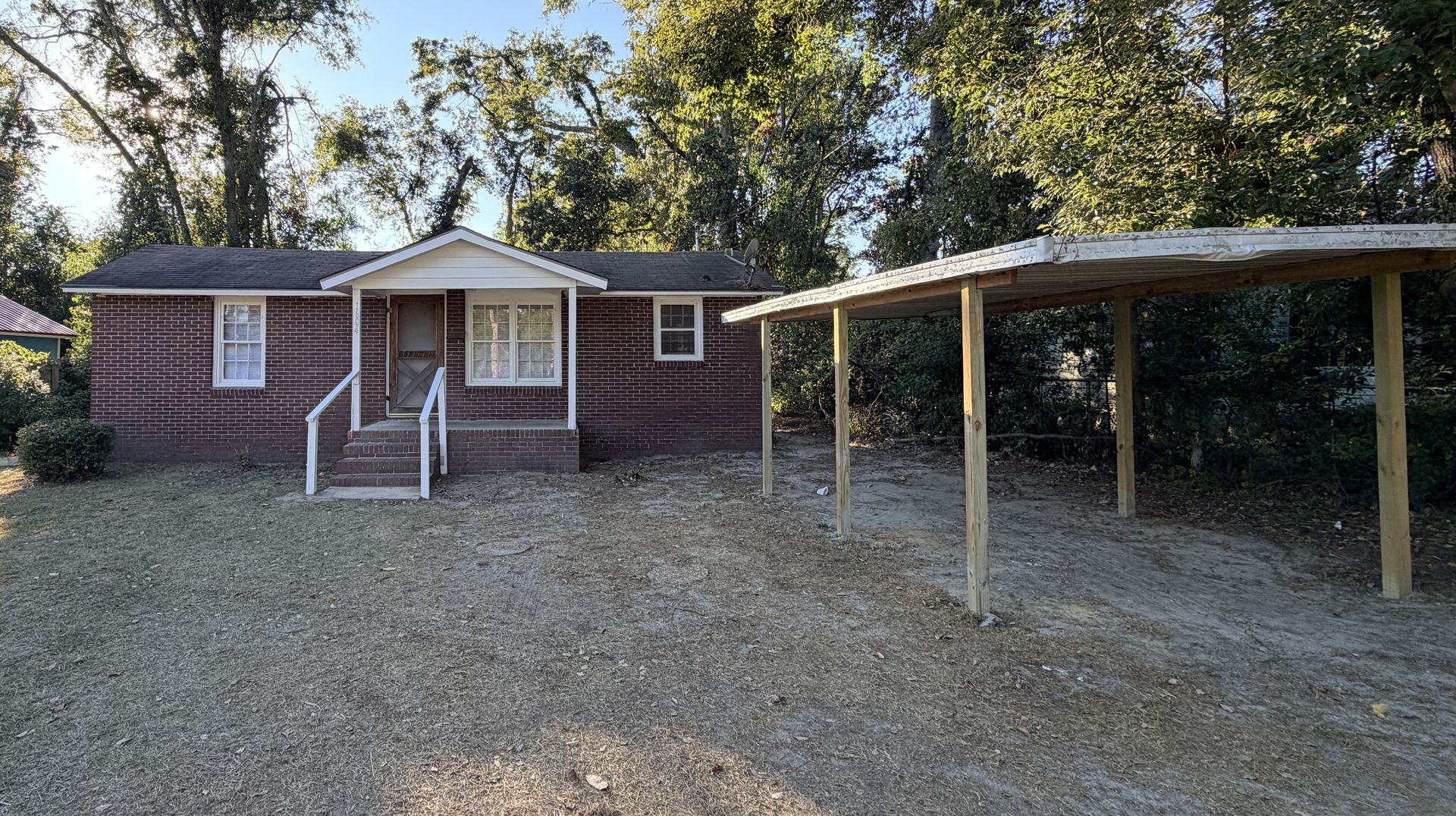 Valdosta House: 1604 Lee St