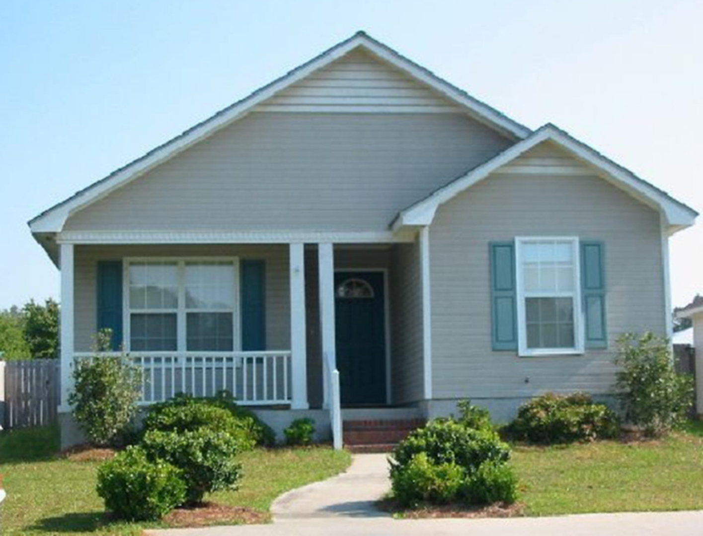 Valdosta House: 4230 Hamilton Circle