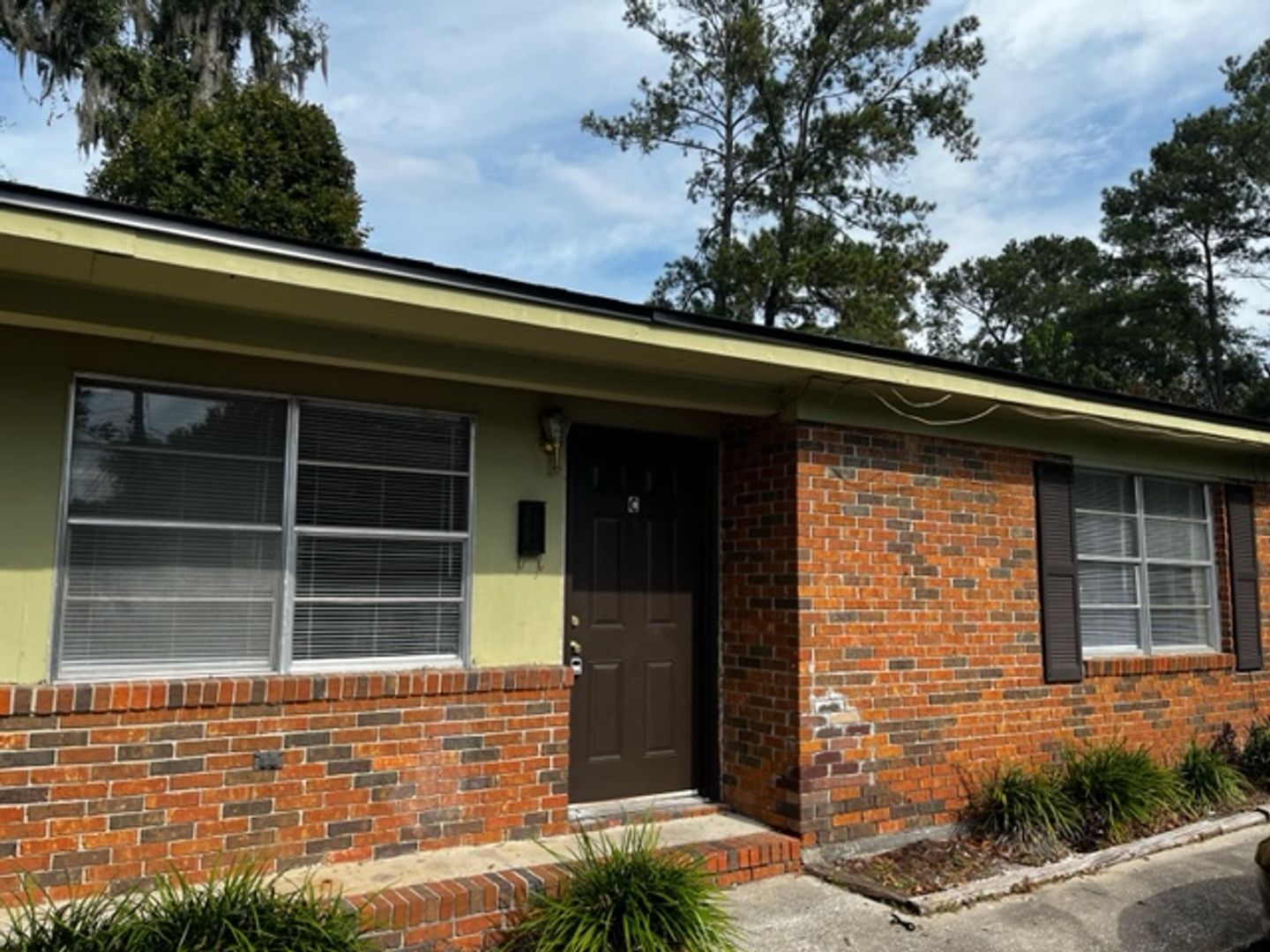 Valdosta Apartment: 104 Lankford Circle