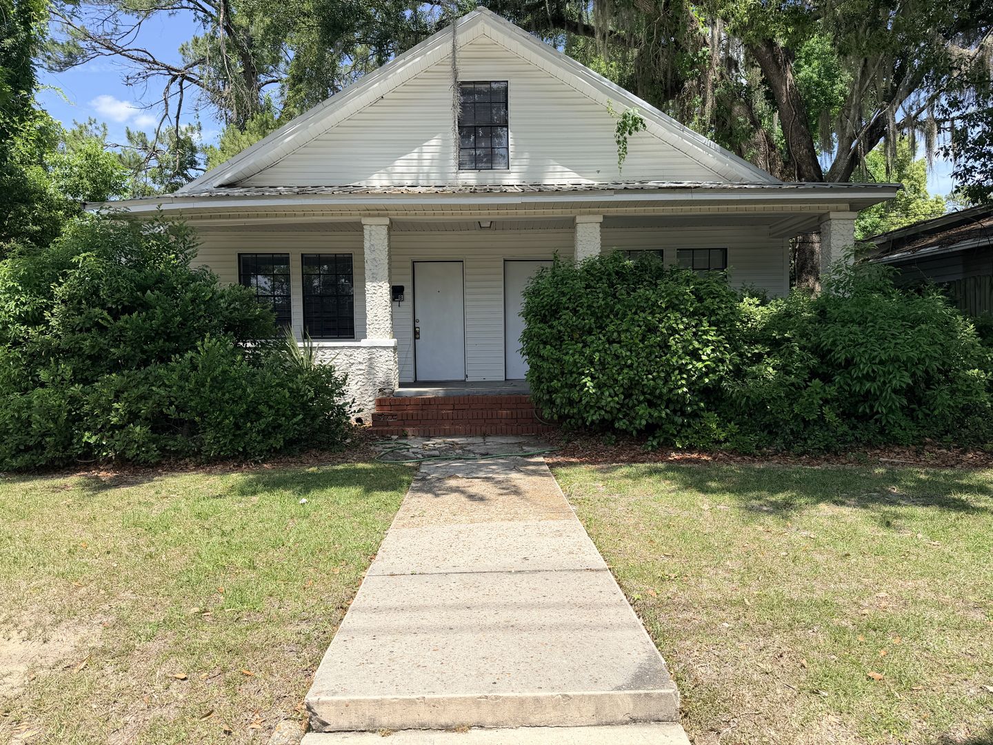 Valdosta Townhome: 1005 B N Oak St