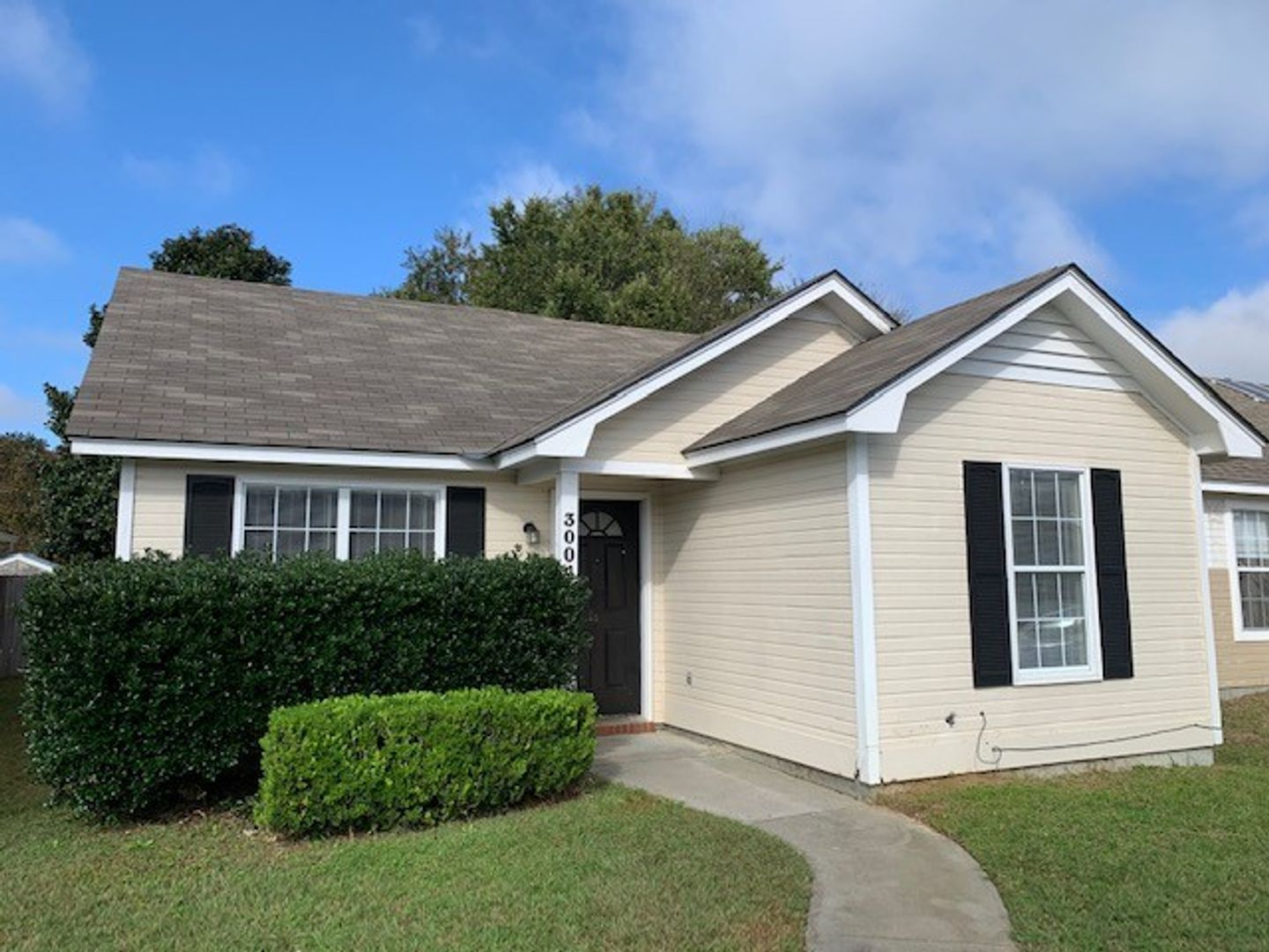 Valdosta House: 3004 Kensington Lane*