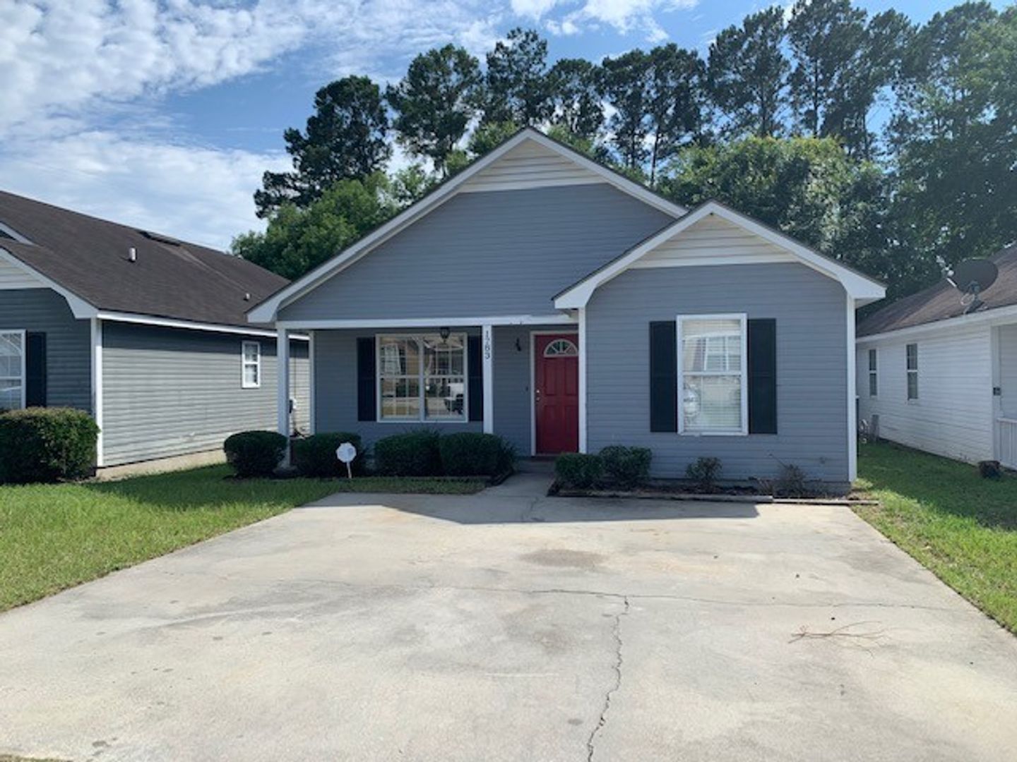 Valdosta House: 1783 Wayland Park Dr*