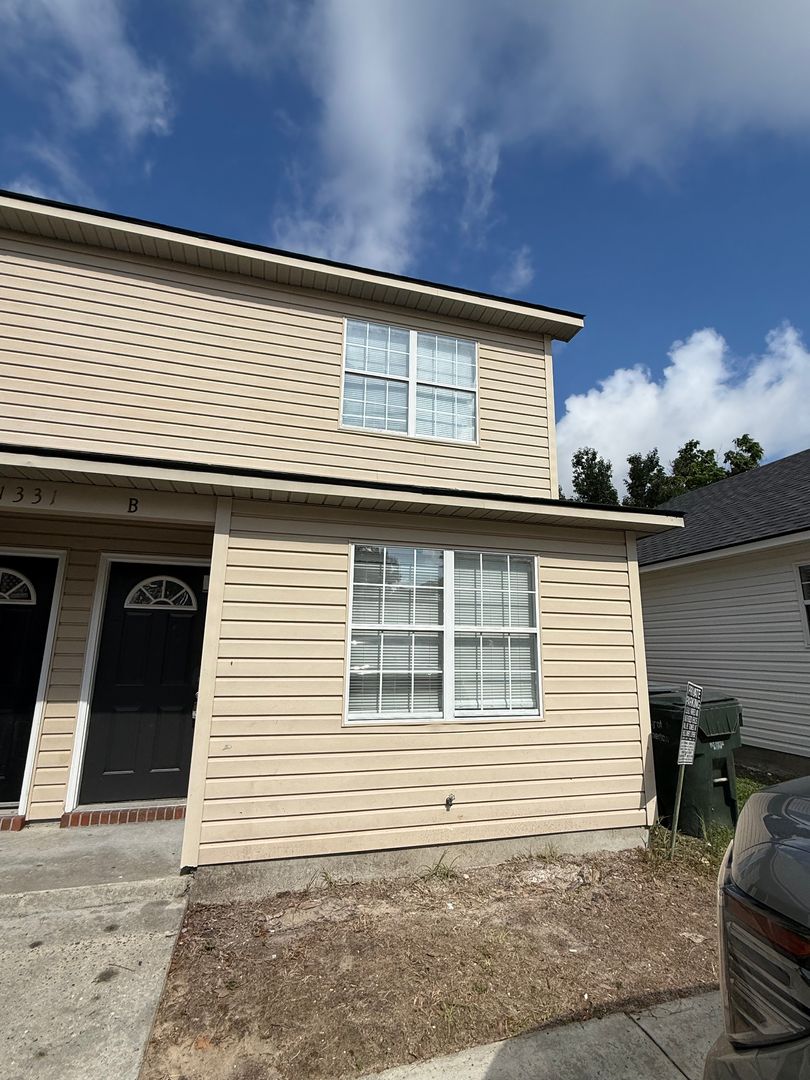 Valdosta Apartment: 1331 Edgewood Drive *
