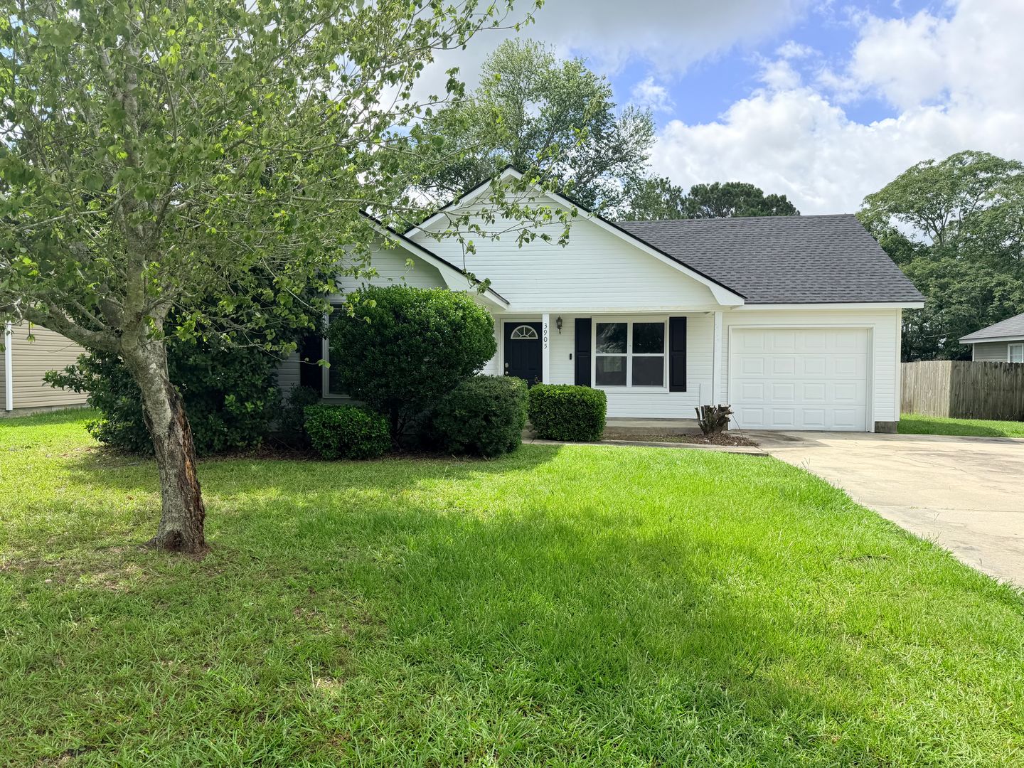 Valdosta House: 3905 Heatherwoods Dr