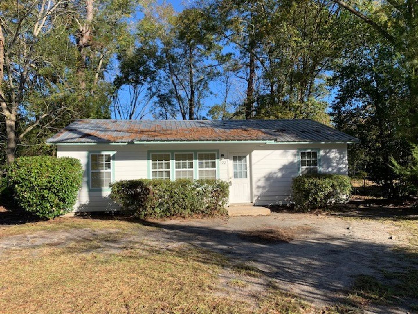 Valdosta House: 722 E Brookwood Place*