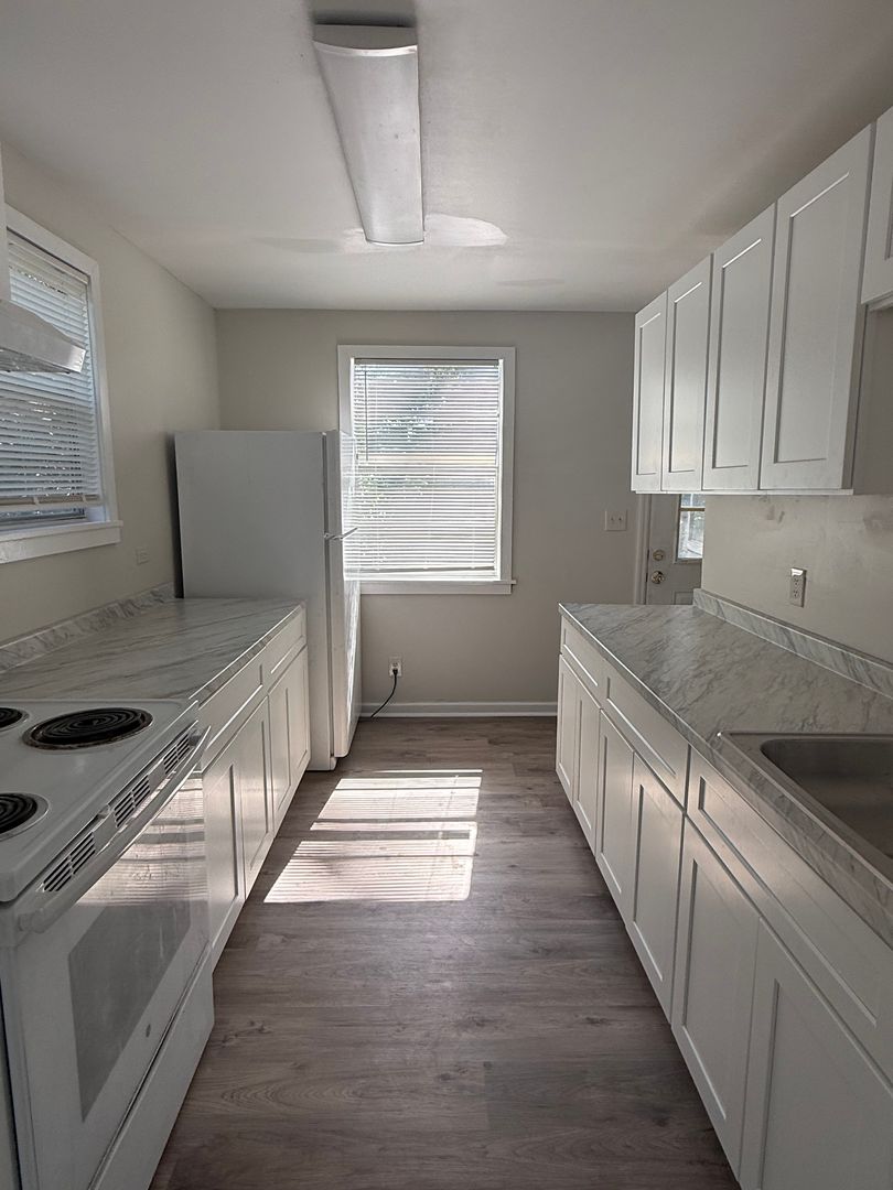 Valdosta House: 905 Blanton St. *