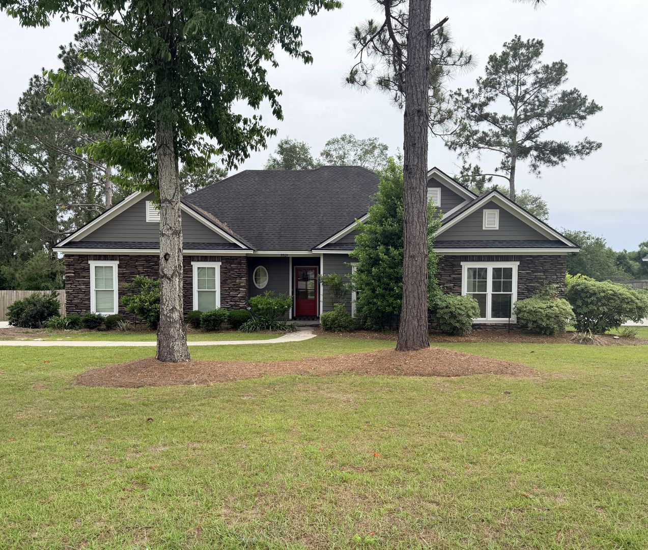 Lake Park House: 5521 Ponciana Ln.*