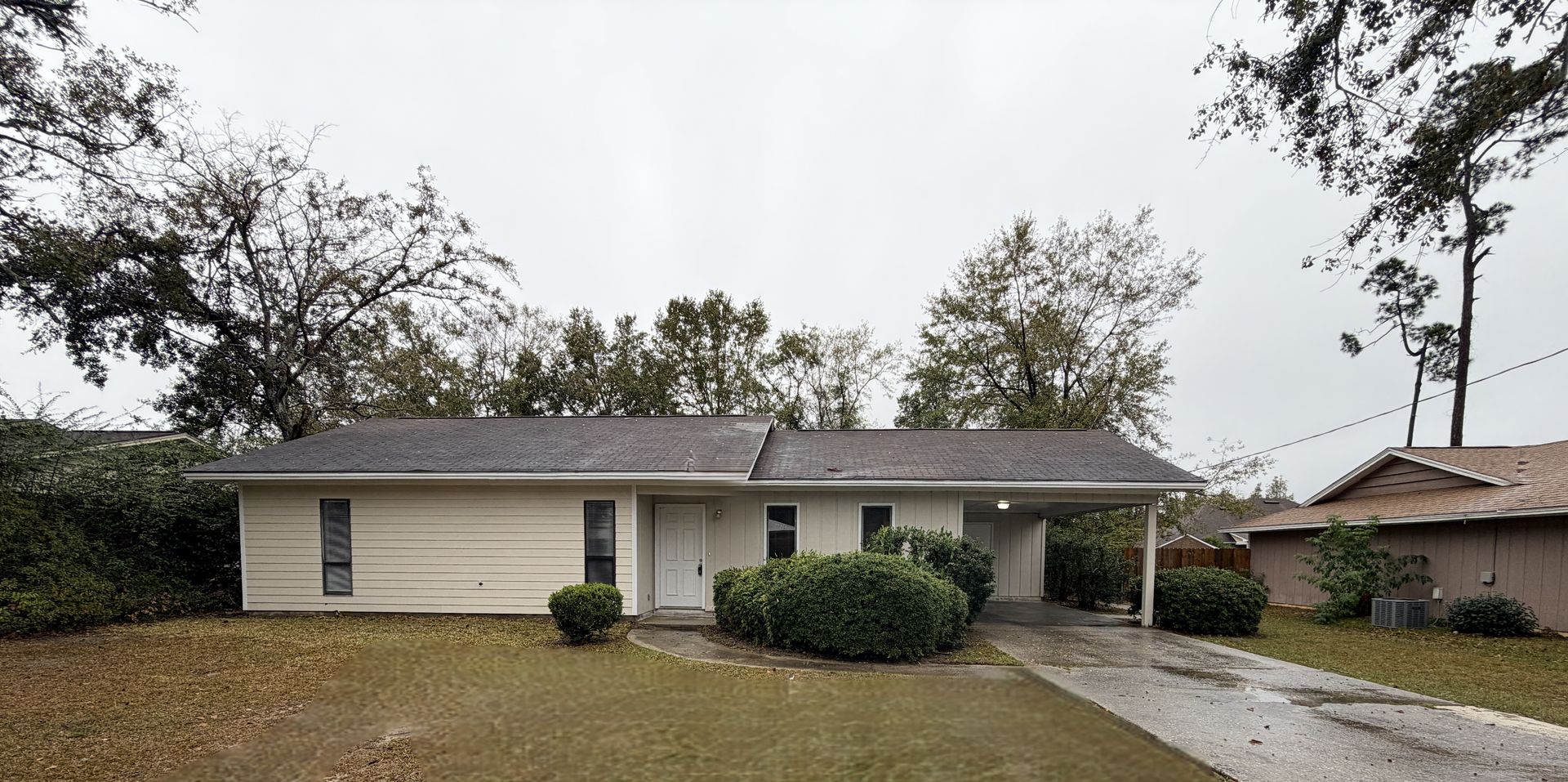 Valdosta House: 1000 Pineview Dr.*