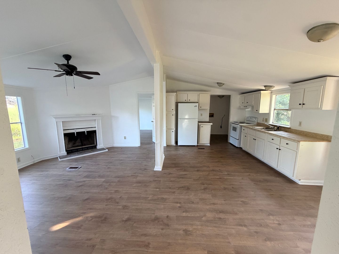 Valdosta House: 3427 Old Clyattville Rd.
